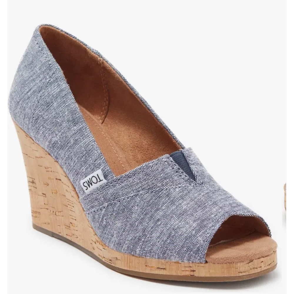 TOMS Class Peep Toe Wedge Pump size 8